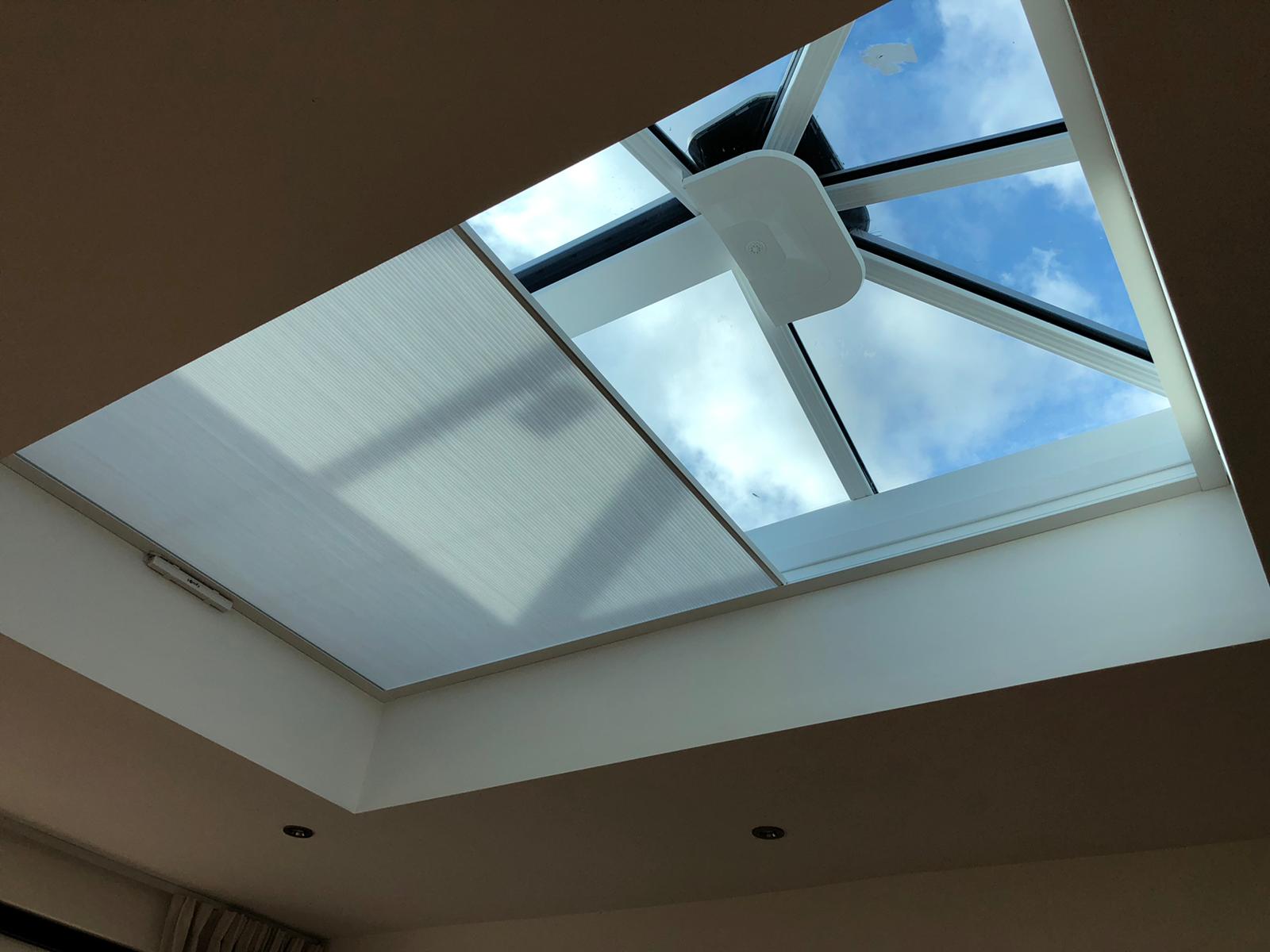 ClearView Lantern Roof Blind