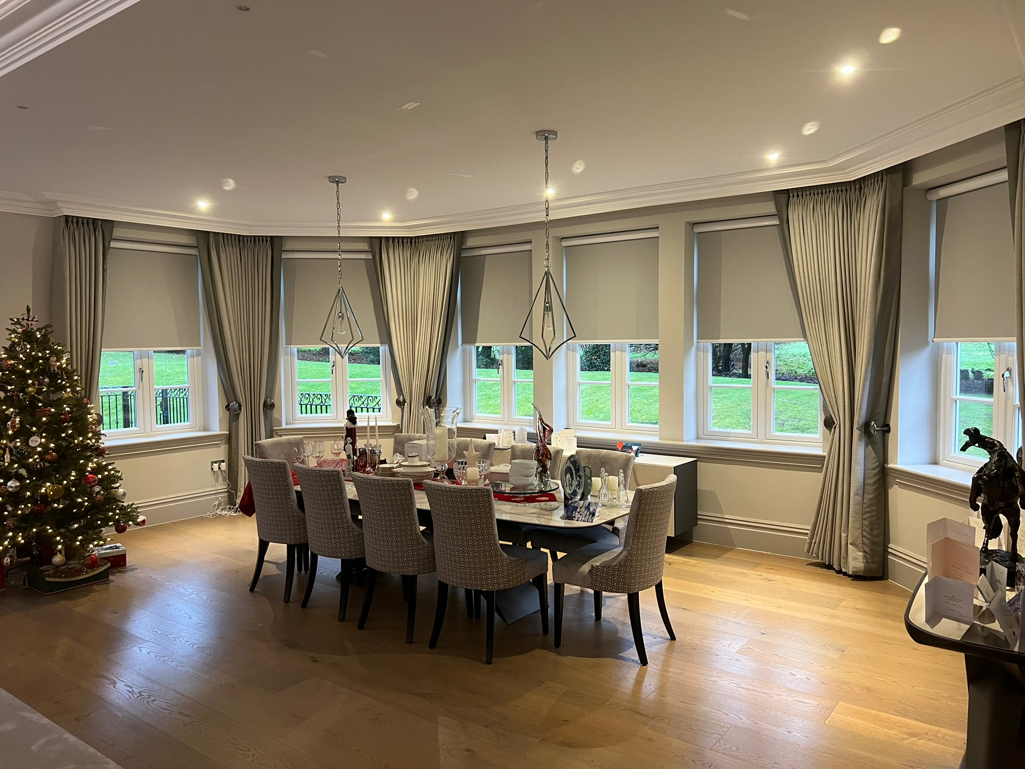 ULTRA Smart Roller blinds in dining room