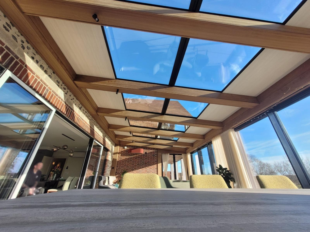 12 lantern roof blinds